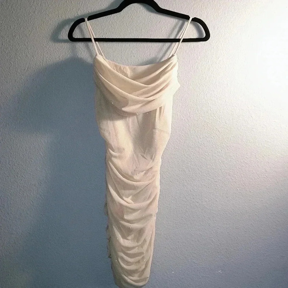 Cristina U.S.A Sparkly Gold Ruched Dress Womens Size Small/Party Dress - Picture 3 of 9